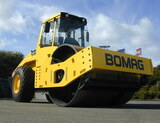 Compacteur vibrant monocylindre Bomag BW 216 D4