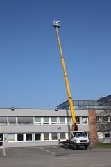 Nacelle télescopique sur porteur Mercedes TB 270