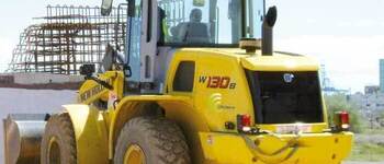 New holland W 130