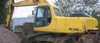 Komatsu PC210