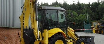 New holland B100