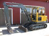 Mini-pelle hydraulique sur chenilles Volvo EC50