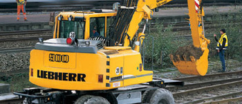 Liebherr A 900