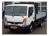 Camion benne VL <3T5 Nissan CABSTAR