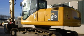 Komatsu PC210