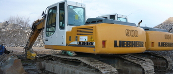 Liebherr 900