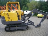 Mini-pelle hydraulique sur chenilles Volvo EC25