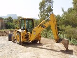 Tractopelle Komatsu WB 93R