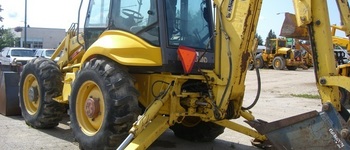 New holland LB115