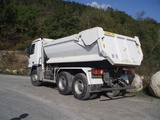 Camion benne PL Mercedes 3336