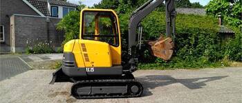 Volvo EC 25 C