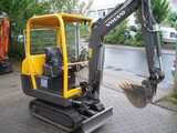 Mini-pelle hydraulique sur chenilles Volvo EC 15