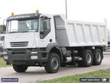 Camion benne PL Iveco Trakker