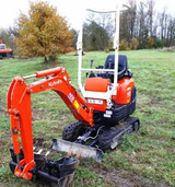 Mini-pelle hydraulique sur chenilles Kubota 800K