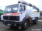 Camion grue Mercedes .