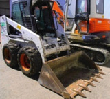 Chargeuse compacte sur pneus Bobcat 753