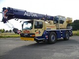 Grue mobile routière à flèche télescopique Liebherr LTM 1040-2.1