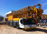 Grue mobile routière à flèche télescopique Liebherr MK 88