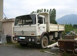 Camion benne PL Renault 310