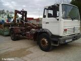 Camion benne ampliroll Renault M230