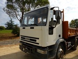 Camion benne PL Iveco .