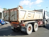 Camion benne PL Renault G260