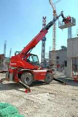 Chariot élévateur de chantier à portée variable Manitou MRT 2150