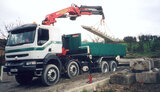 Camion grue Renault KERAX 32 T