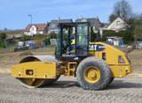 Compacteur vibrant monocylindre Caterpillar CS 533 E