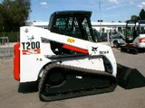 Chargeuse compacte sur chenilles Bobcat T 200