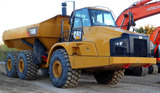 Tombereau articulé Caterpillar 740 B