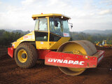 Compacteur vibrant monocylindre Dynapac CA 402D