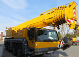 Grue mobile routière à flèche télescopique Liebherr LTM 1090-4.1