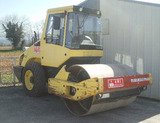 Compacteur vibrant monocylindre Bomag 8 T