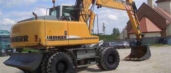 Liebherr A 904