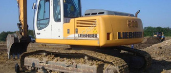 Liebherr R 900