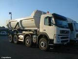 Camion benne PL Volvo .