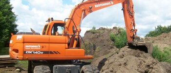 Doosan DX 140 W