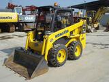 Chargeuse compacte sur pneus Komatsu SK 714