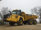 Tombereau articulé Komatsu HM300-3