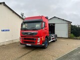 Camion benne ampliroll Volvo fm