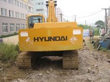 Pelle hydraulique sur chenilles Hyundai 30T