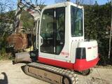 Mini-pelle hydraulique sur chenilles Takeuchi TB 20