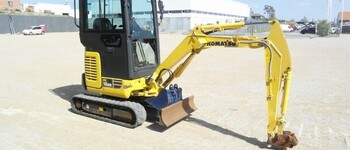 Komatsu PC 18