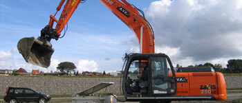 Hitachi 25T