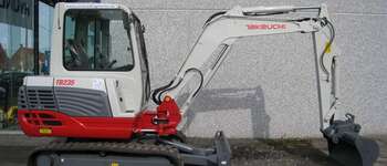 Takeuchi 3.7 T