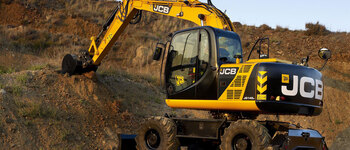 Jcb 15 T