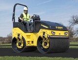 Compacteur vibrant tandem Bomag 4 T