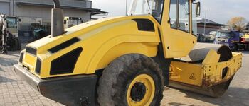 Bomag V4