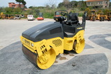 Compacteur vibrant tandem Bomag BW 120 AD